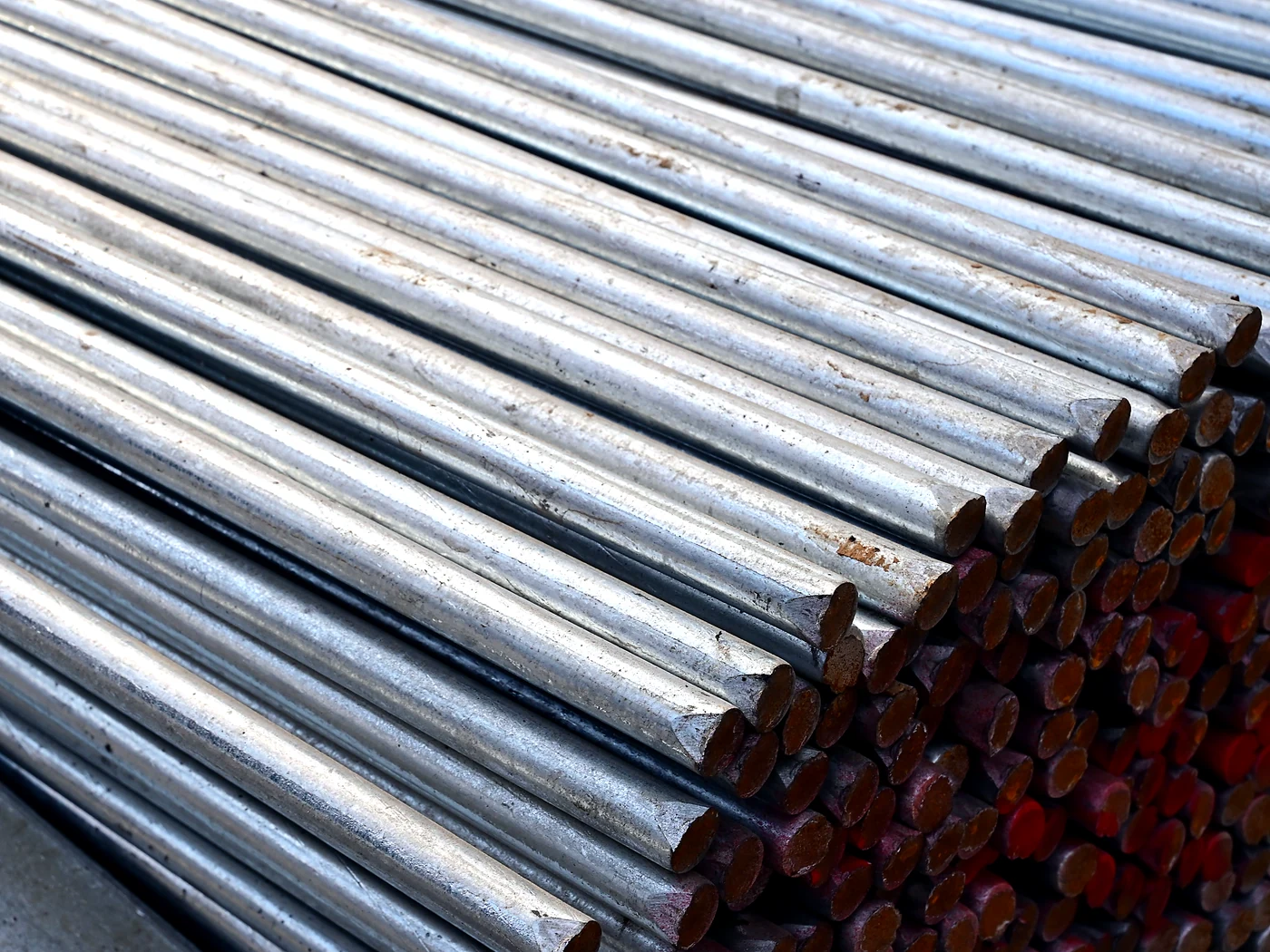 Hot-Dip Galvanized Round Bar - production and quality control