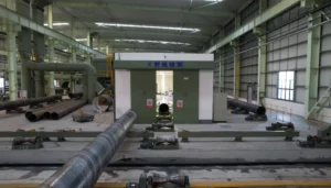 Workshop bay with finished pipe