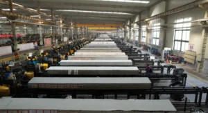 Internal storage bay